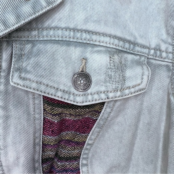Free People Baja Jacket Distressed Cropped Size 12 Denim Casual - Picture 5 of 16